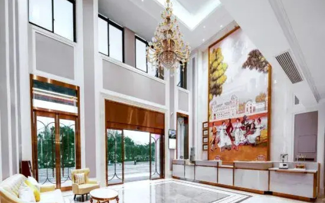Vienna Hotel (Chongqing Dazu Shuangqiao Jingkai District Hotel）