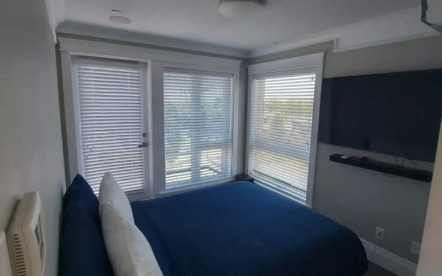 Sunset Mews Luxurious 3 Bed Townhouse