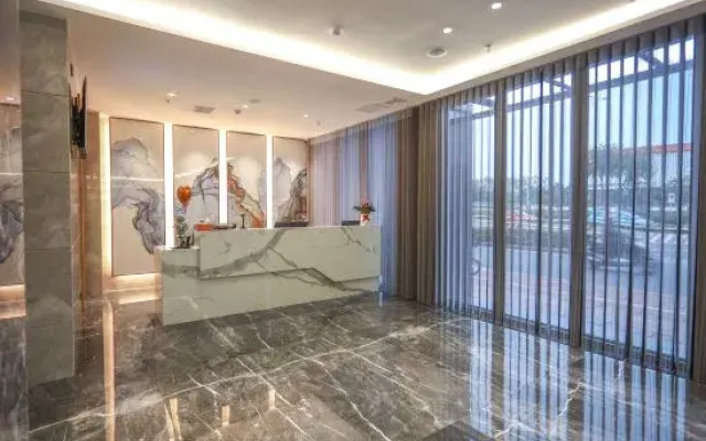 Ximen Hotel (Shantou High-speed Railway Station)