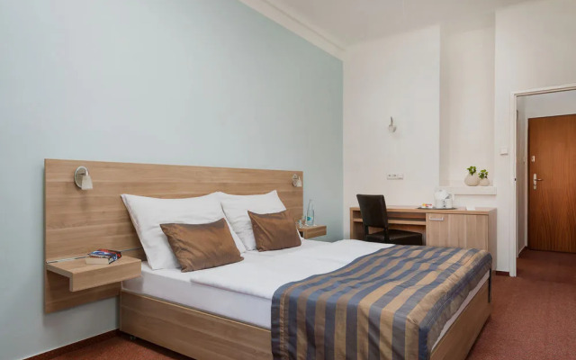 Hotel Meda - Art of Museum Kampa