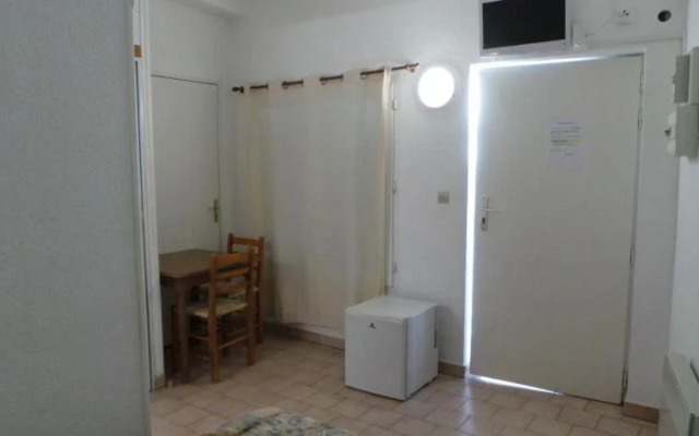 Santa Gusta Motel