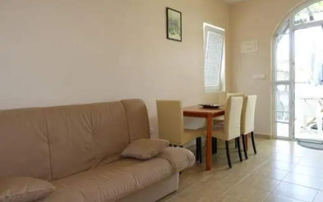Apartments Ivo