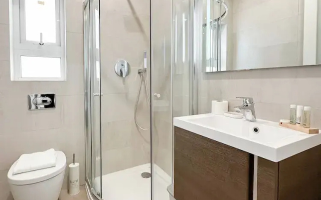 St.Julians Center Suites