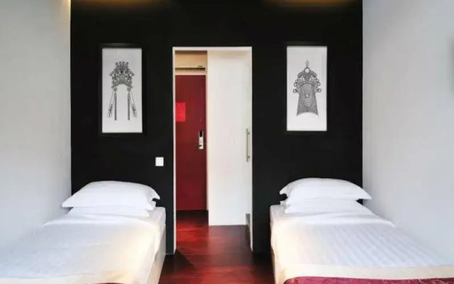 Hotel Calmo Chinatown