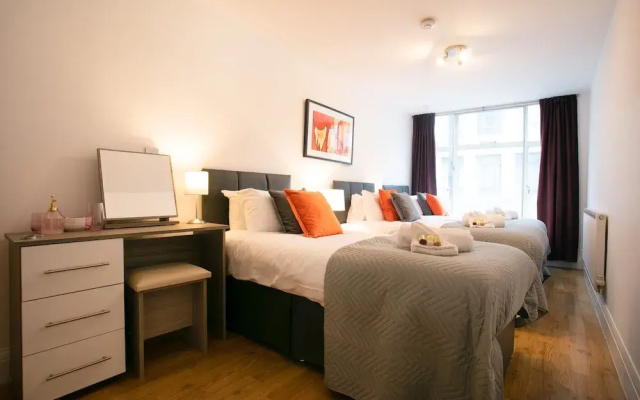 Rest & Recharge Regents CT 1Bed Sleeps 4