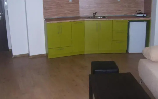 Studio Romantika