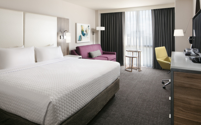 Crowne Plaza Dallas Market Ctr - Love Field by IHG
