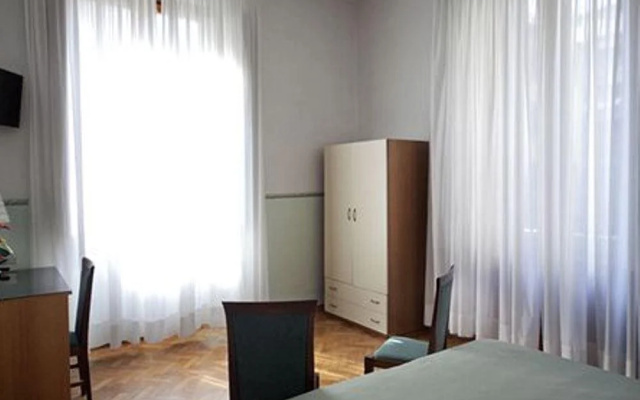 Hotel Serena