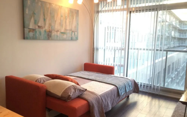 AOC Suites - Luxury Condo - City/CN Tower View