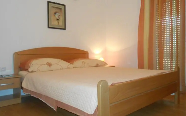 Apartments Lokas