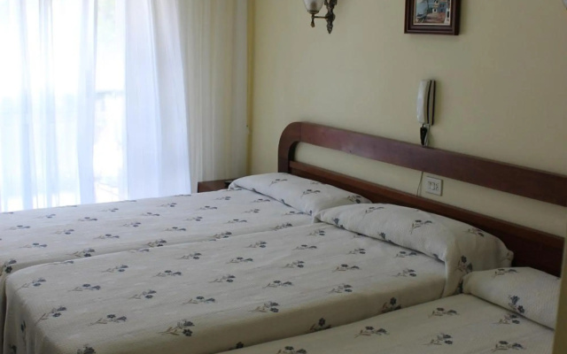 Hotel Arco Iris