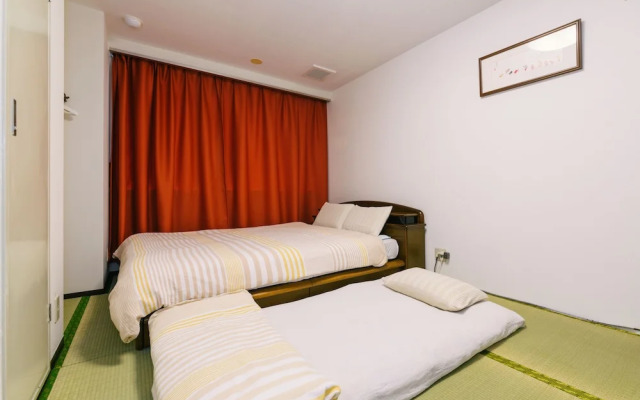 Guesthouse Chiharu - Hostel