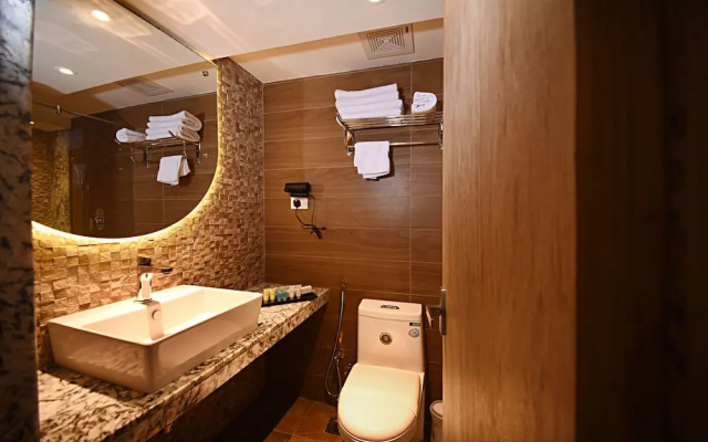 Daali Hotel & Apartment