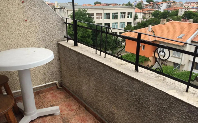 Guest House Plada View