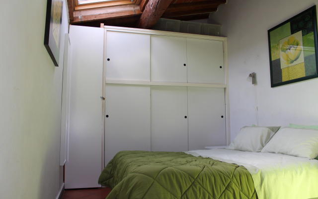 Max Apartments
