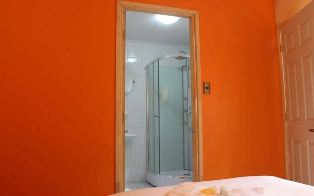 Hostal Baquedano