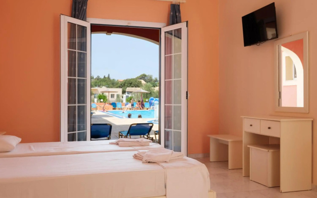 Luisa Hotel
