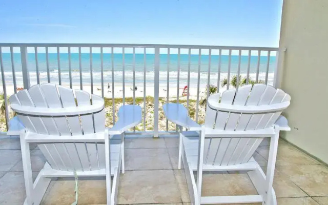 Oceania by Vacation Rental Pros