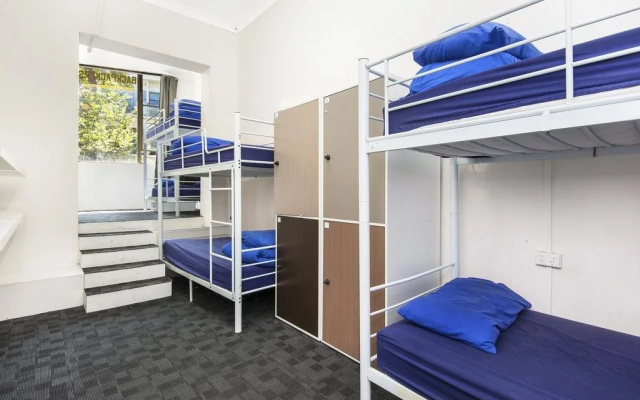 Hump Backpackers