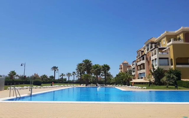Bonito Apartamento en Primera Línea de Playa