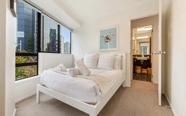 Prime location - 2BR Urban retreat I Zodiak Stays