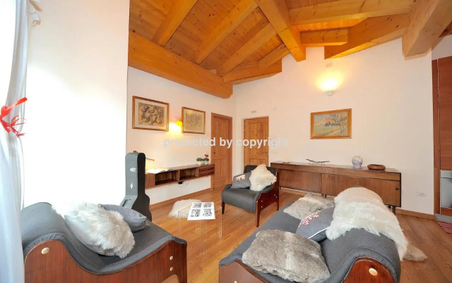 Attic Campiglio Style 7