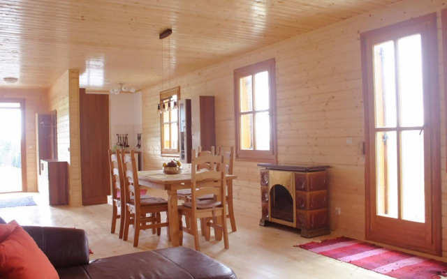 Cosy Apartment in Liebenfels with Terrace, Garden