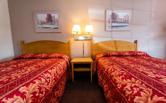 University Inn & Suites