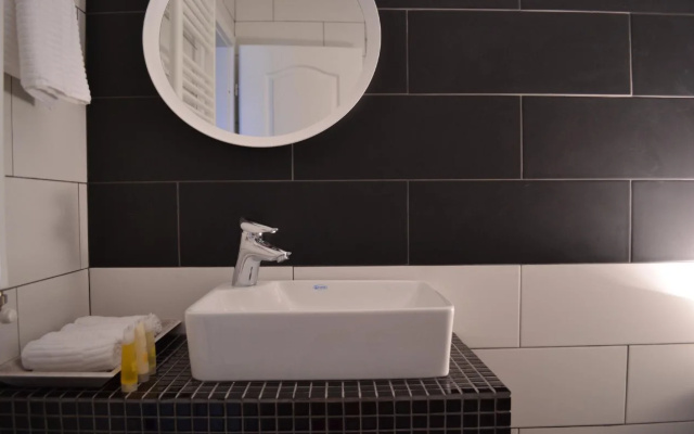 Jn Boutique Apartments