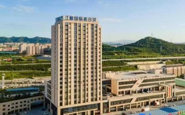 Jiangnan Bieyuan Homestay (Huoju 8th Street Weihai North Station)