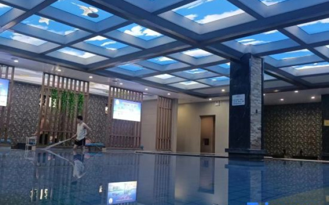 Ningling Jincheng Hotel