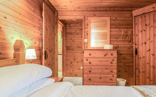 Rose Lodge