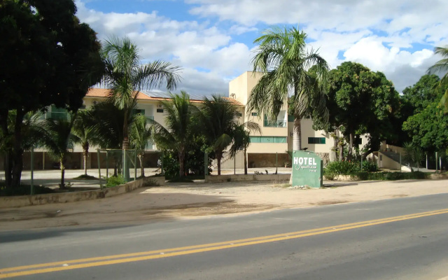 Jequitiara Hotel