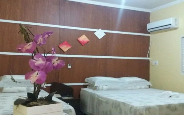 Vitor Hotel I