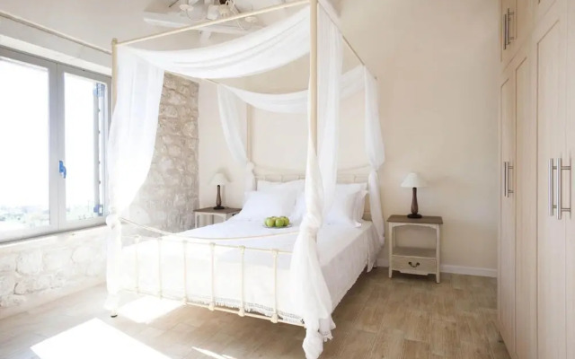 Two Bedroom Maisonette Villa - Margarita