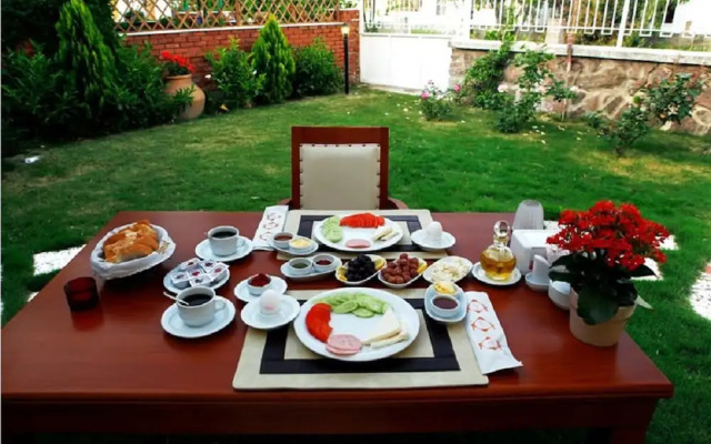 Villa Fokai Hotel