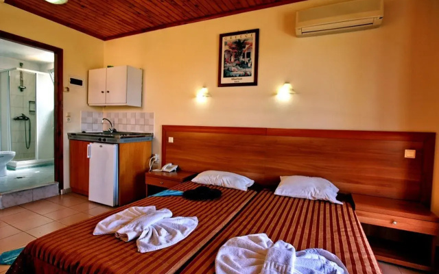 Anaxos Hotel