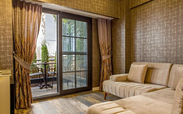 The Lea Hotel & Sui̇te