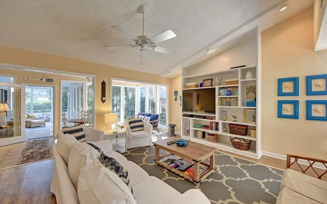 2108 Bruce Drive by Hodnett Cooper