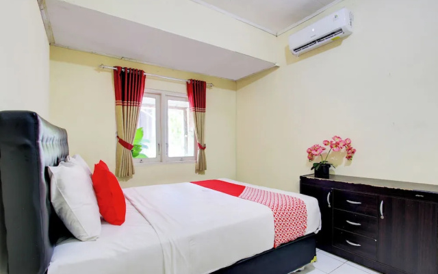 OYO 93859 Saffa 27 Guest House Syariah