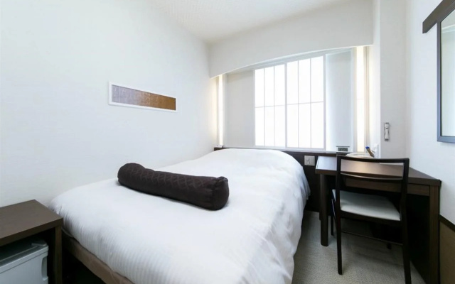 Отель Sunlite Shinjuku