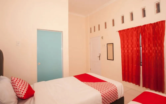 OYO 1031 ZK Home Stay