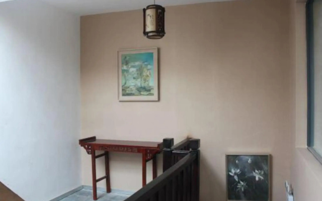 Shihong Inn