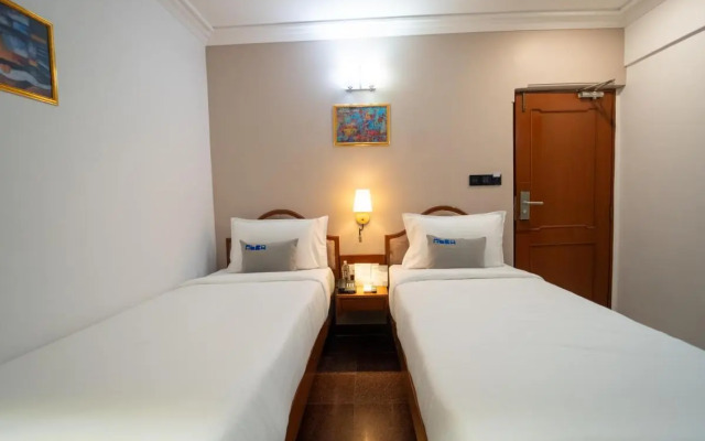Hotel Pravasa Stay