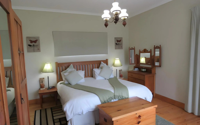 Mentors Country Estate