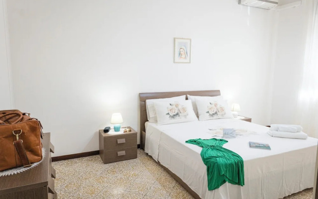 Casa Lucia Close To The Sandy Beach