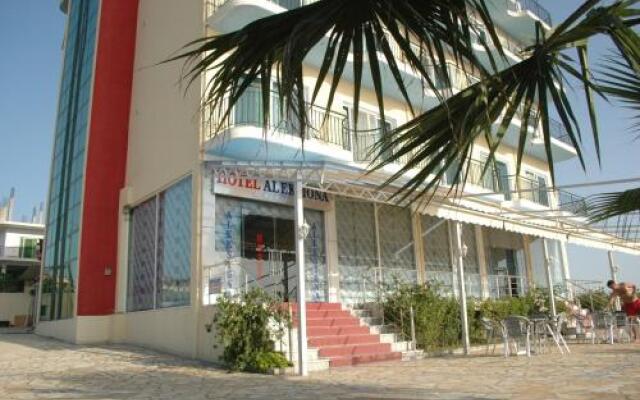 Hotel Aleksiona вид на фасад