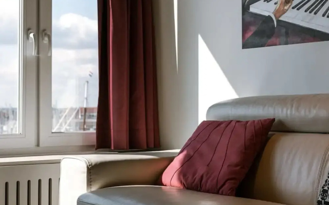 Harbour view apartment in Blankenberge