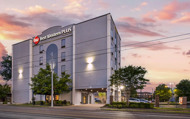 Best Western Plus Gen X Inn