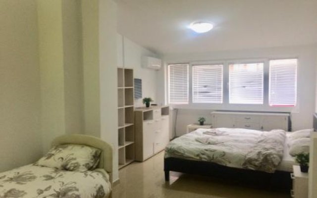 Di Angolo Hostel and Apartments in Ohrid, Macedonia from 22$, photos, reviews - zenhotels.com guestroom